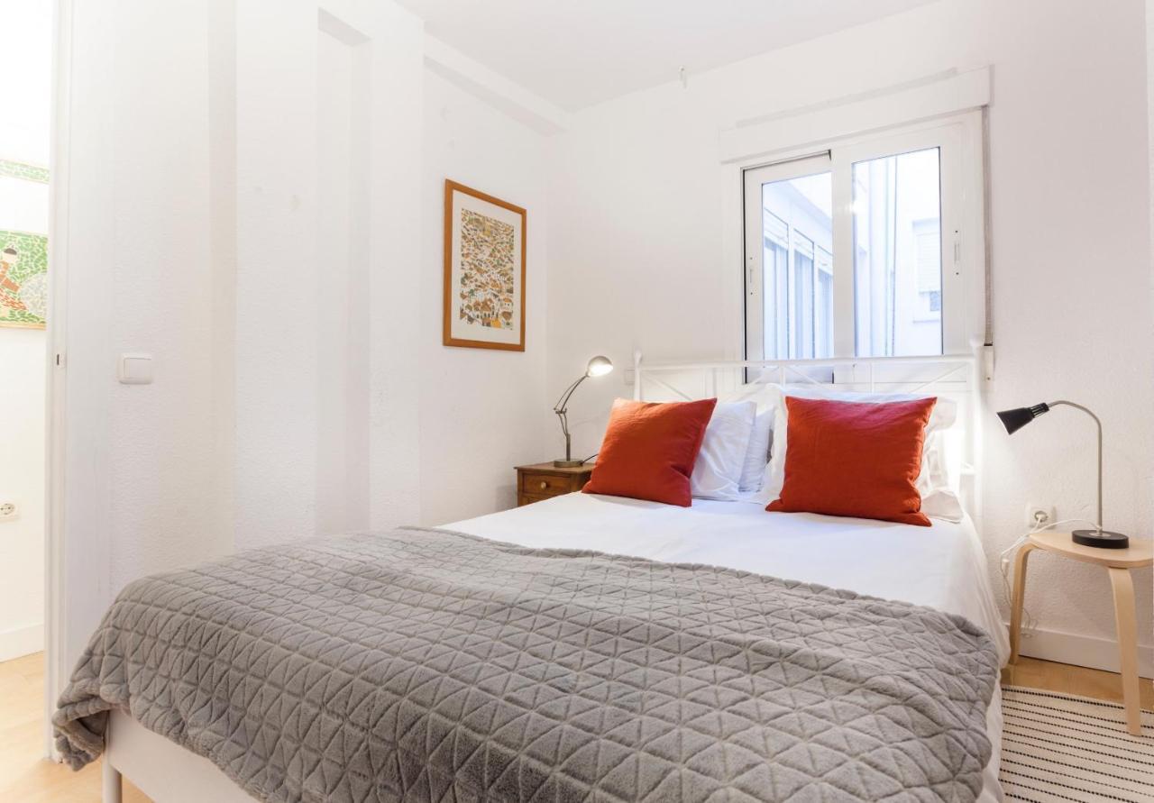 Apartamento Chueca V En Madrid Bagian luar foto