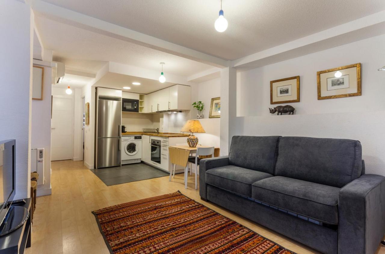 Apartamento Chueca V En Madrid Bagian luar foto