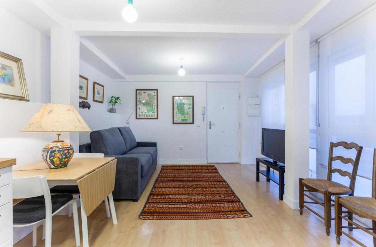 Apartamento Chueca V En Madrid Bagian luar foto