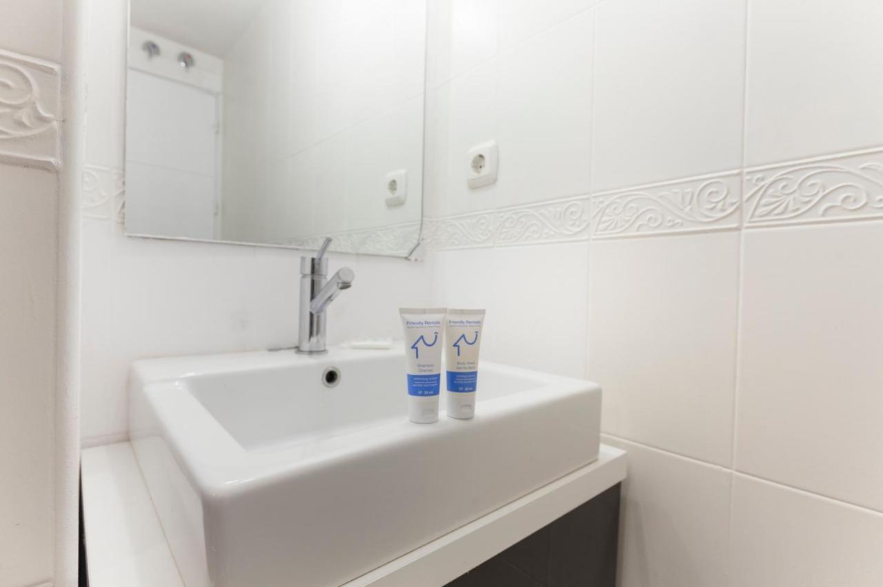 Apartamento Chueca V En Madrid Bagian luar foto