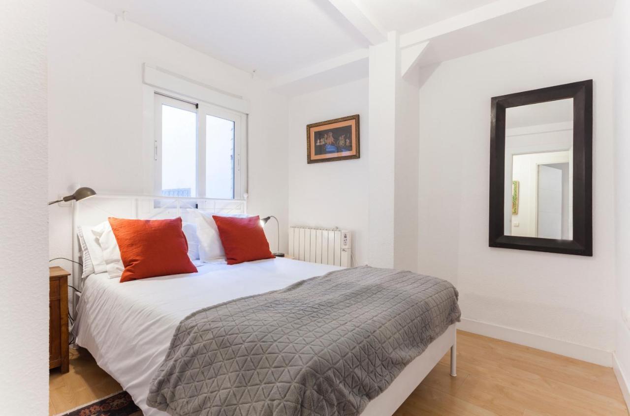 Apartamento Chueca V En Madrid Bagian luar foto